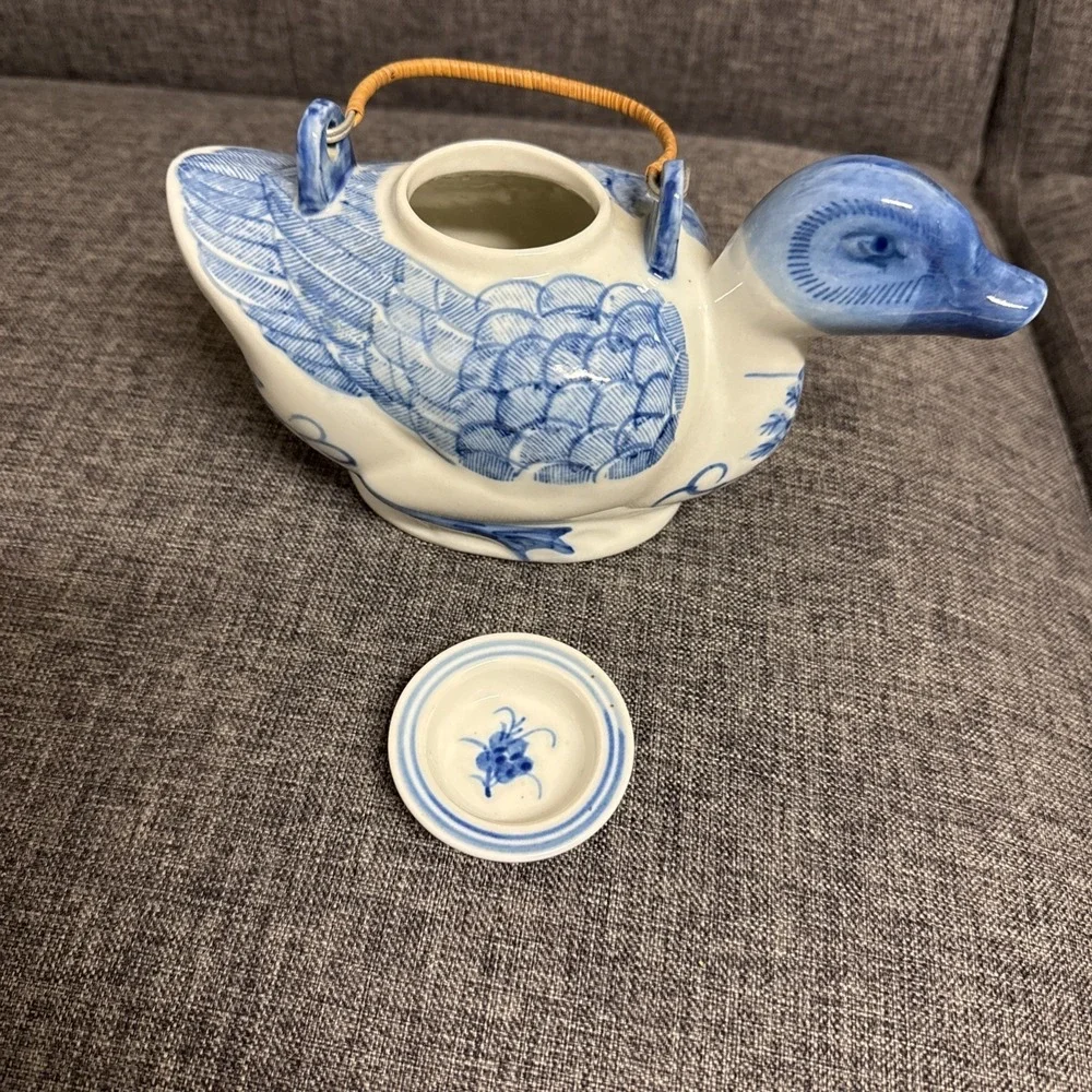 Vintage Chinese Blue & White Porcelain Duck Teapot Hand Painted Wicker Handle